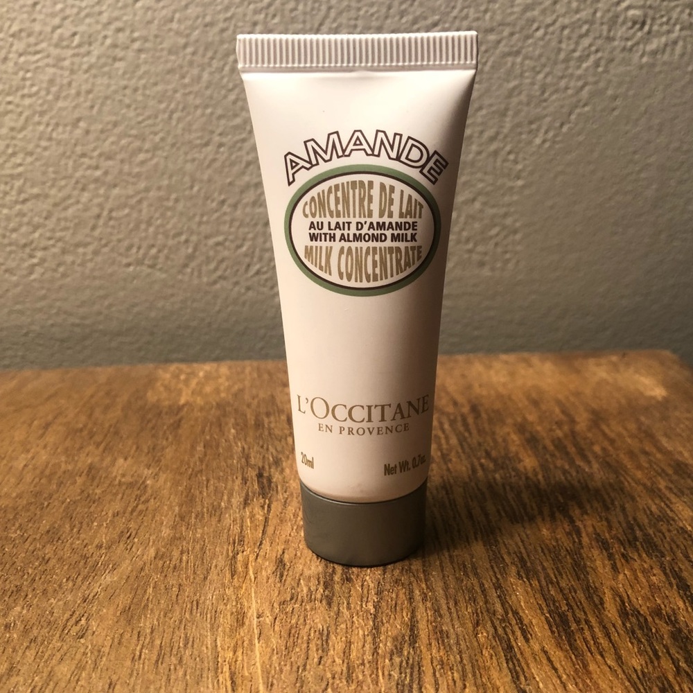 L’Occitane Milk Concentrate with Almond Milk